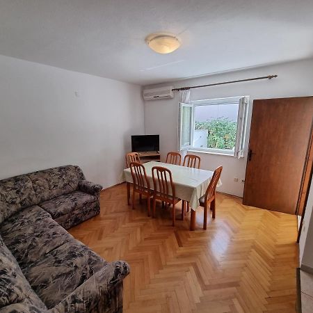 Апартаменти Apartman Ivan Макарська Екстер'єр фото