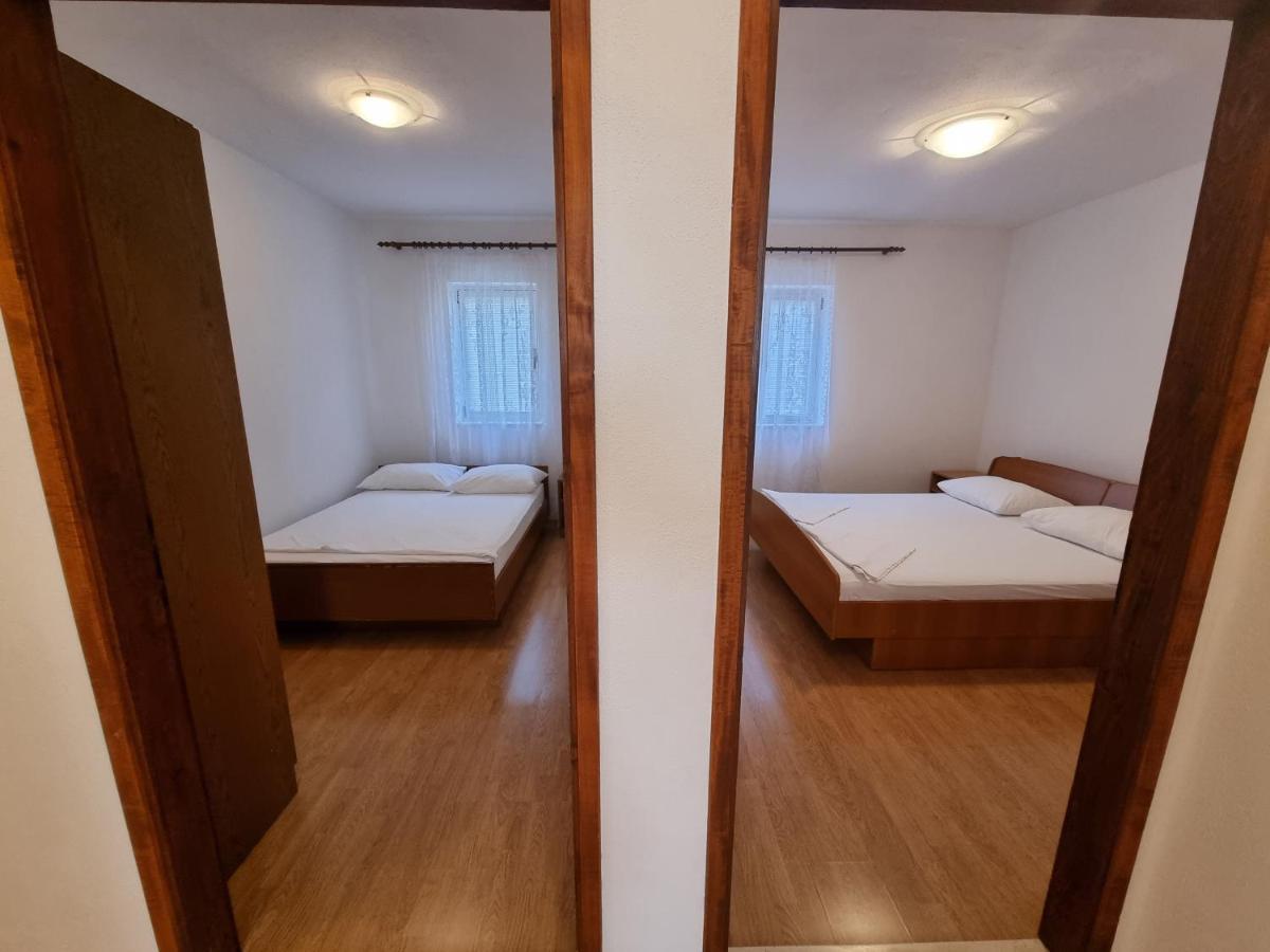 Апартаменти Apartman Ivan Макарська Екстер'єр фото